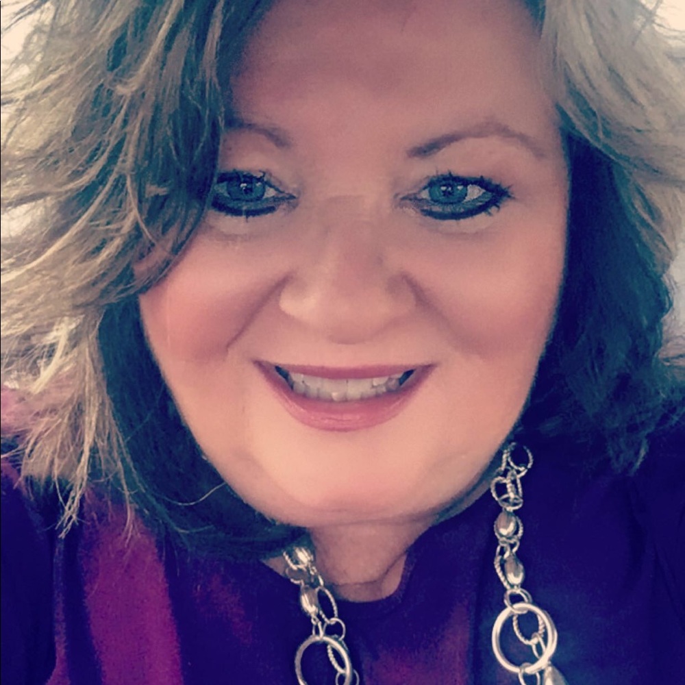 Meet your Posher, Antoinette